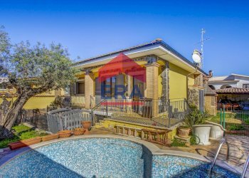 Foto 1 - Villa Via di Pratica di Mare
 
62, Ardea - foto 1