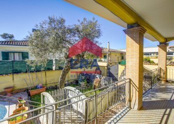 Foto 4 - Villa Via di Pratica di Mare
 
62, Ardea - foto 4