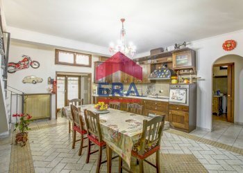 Foto 10 - Villa Via di Pratica di Mare
 
62, Ardea - foto 10