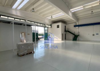 Foto 1 - Shed Bernareggio - photo 1