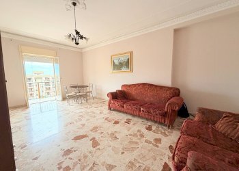 Foto 1 - Three-room apartment Via Grottasanta, Siracusa - photo 1