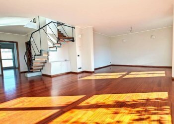 Attic via Giuseppe Baretti, 39, Torino (neighborhood San Salvario) - photo 4