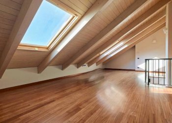 Stanza non arredata - Attic via Giuseppe Baretti, 39, Torino (neighborhood San Salvario) - photo 20