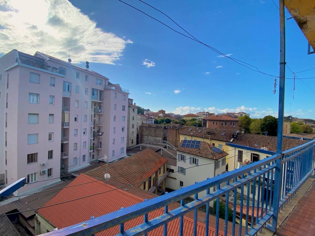 Vista - Trilocale corso Giuseppe Romita, Tortona - foto 3