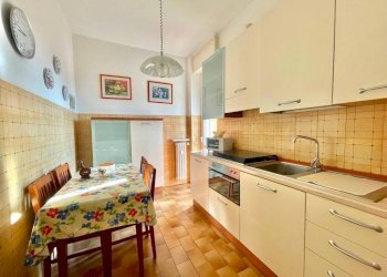 Cucina - Trilocale via Caduti della Libertà, Tortona - foto 3