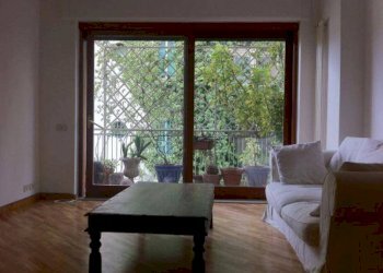 soggiorno - Three-room apartment via Archimede, 150, Roma - photo 3