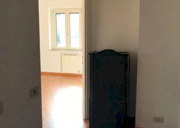 Disimpegno - Three-room apartment via Archimede, 150, Roma - photo 6