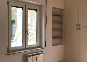 Camera da letto - Three-room apartment via Archimede, 150, Roma - photo 10