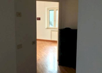 Disimpegno - Three-room apartment via Archimede, 150, Roma - photo 22