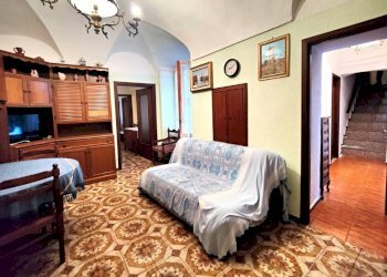 Soggiorno - Appartamento strada Monte Ortigara, Sanremo - foto 3