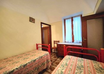 Camera da letto - Appartamento strada Monte Ortigara, Sanremo - foto 9