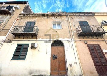 Foto 1 - Quadrilocale Corso Dei Mille
 
693, Palermo - foto 1