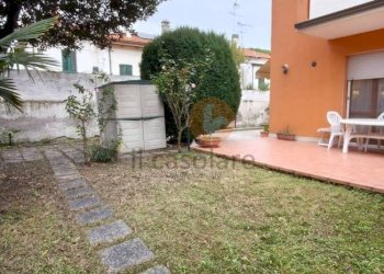 Giardino - Quadrilocale viale Ruggero Mariotti, Fano - foto 30