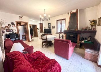 Salone - Villa via Leonardo da Vinci, Borgo Ticino - foto 7