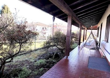 Portico - Villa via Leonardo da Vinci, Borgo Ticino - foto 10