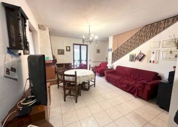 Salone - Villa via Leonardo da Vinci, Borgo Ticino - foto 13