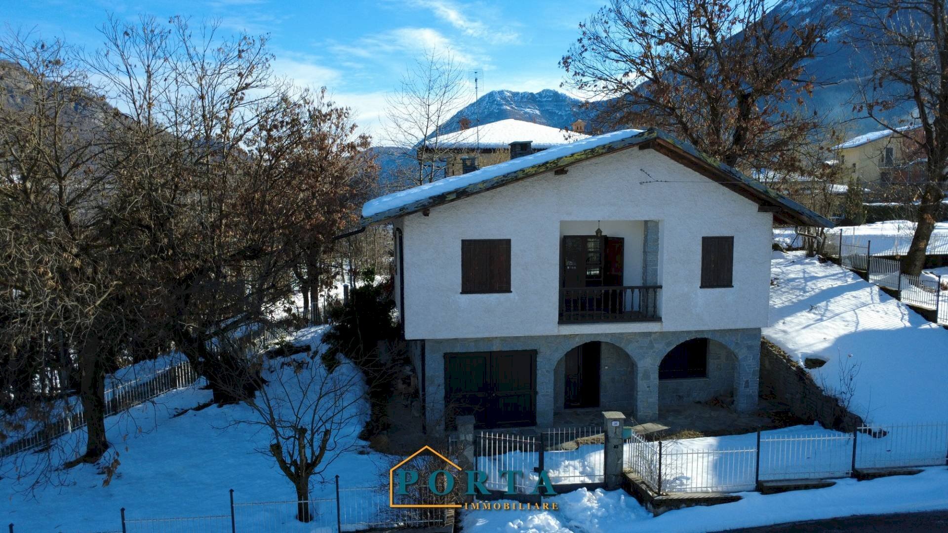 Foto 1 - Villa Via Cialancia Festiona
 
16, Demonte - foto 1