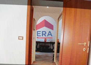 dettagli - Bilocale VIA CASTEL GANDOLFO, Roma - foto 6