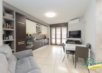 Salone - Trilocale strada Carignano, Moncalieri - foto 7