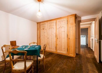 Salone - Casa indipendente via Santo Stefano, Bologna (zona Centro Storico) - foto 21