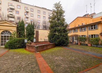 Giardino - Casa indipendente via Santo Stefano, Bologna (zona Centro Storico) - foto 27
