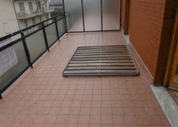 Terrazzo - Three-room apartment via Armando Diaz, Alba - photo 1