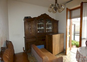 Salone - Three-room apartment via Armando Diaz, Alba - photo 14