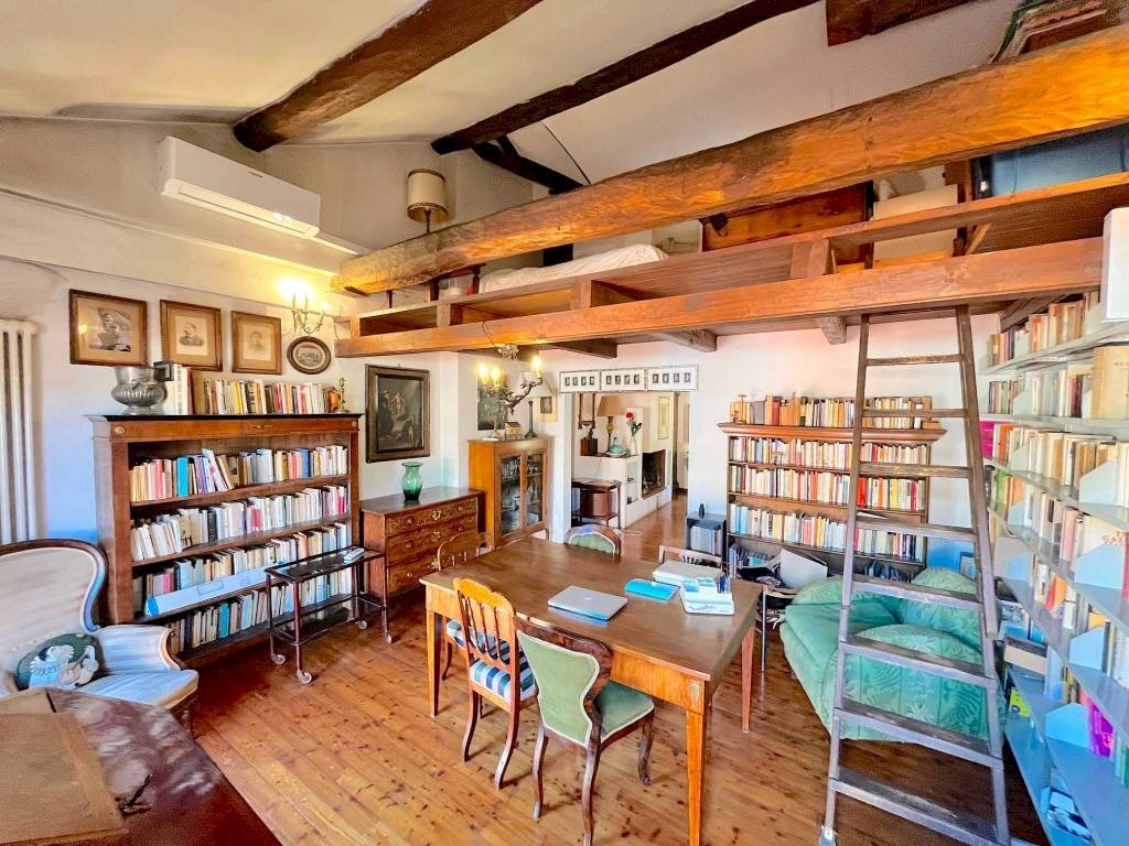 Apartment via Rialto, Bologna (neighborhood Centro Storico) - photo 2