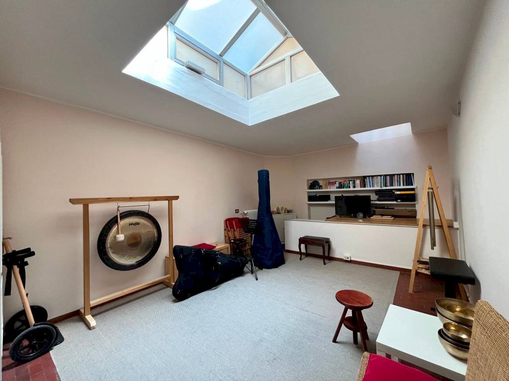 Salone - Office via Castiglione, 28, Bologna (neighborhood Colli) - photo 1