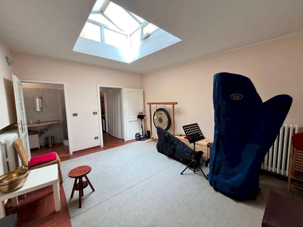 Salone - Office via Castiglione, 28, Bologna (neighborhood Colli) - photo 3