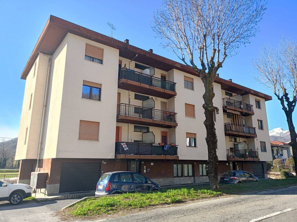 Facciata - Trilocale via Valdieri, 23, Borgo San Dalmazzo - foto 1