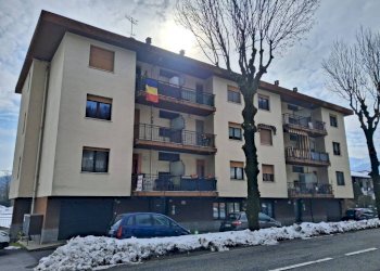 Facciata - Trilocale via Valdieri, 23, Borgo San Dalmazzo - foto 1