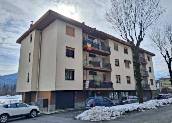 Facciata - Trilocale via Valdieri, 23, Borgo San Dalmazzo - foto 2