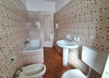 Bagno - Trilocale via Valdieri, 23, Borgo San Dalmazzo - foto 32
