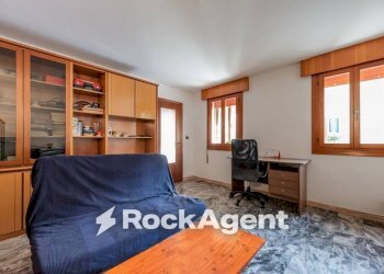 Camera da letto - Villa via Montegrotto, 39, Abano Terme - foto 17