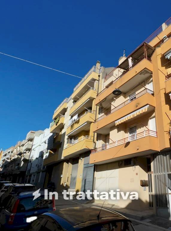 Facciata - Apartment via San Antonio, 155, Montescaglioso - photo 2