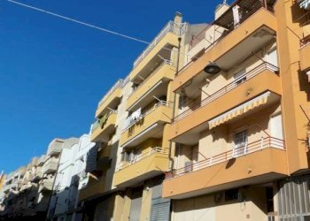 Facciata - Appartamento via San Antonio, 155, Montescaglioso - foto 2