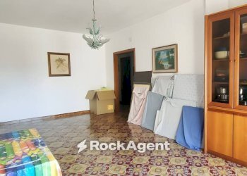 Camera da letto - Appartamento via San Antonio, 155, Montescaglioso - foto 11