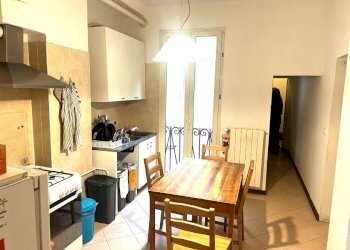 soggiorno - Quadrilocale vicolo Malgrado, Bologna (zona Centro Storico) - foto 1