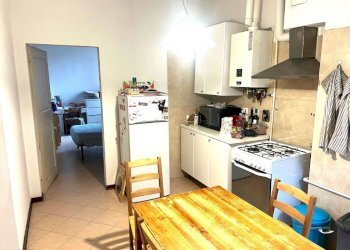 soggiorno - Quadrilocale vicolo Malgrado, Bologna (zona Centro Storico) - foto 3