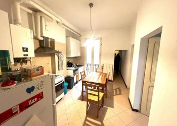 soggiorno - Quadrilocale vicolo Malgrado, Bologna (zona Centro Storico) - foto 6