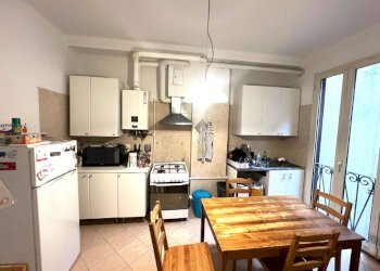 soggiorno - Quadrilocale vicolo Malgrado, Bologna (zona Centro Storico) - foto 7