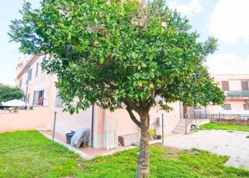 Giardino - Trilocale via Francesco Ingoli, Roma - foto 2