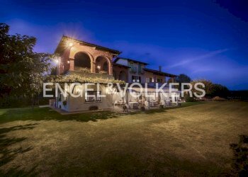 Giardino - Rustico via Circonvallazione, Carrù - foto 1