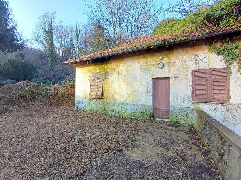 Independent house Via Natale Gallino, Savignone - photo 1