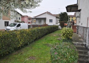 DSC_0060.JPG - Casa indipendente VIA BEDESCHI, San Secondo Parmense - foto 8