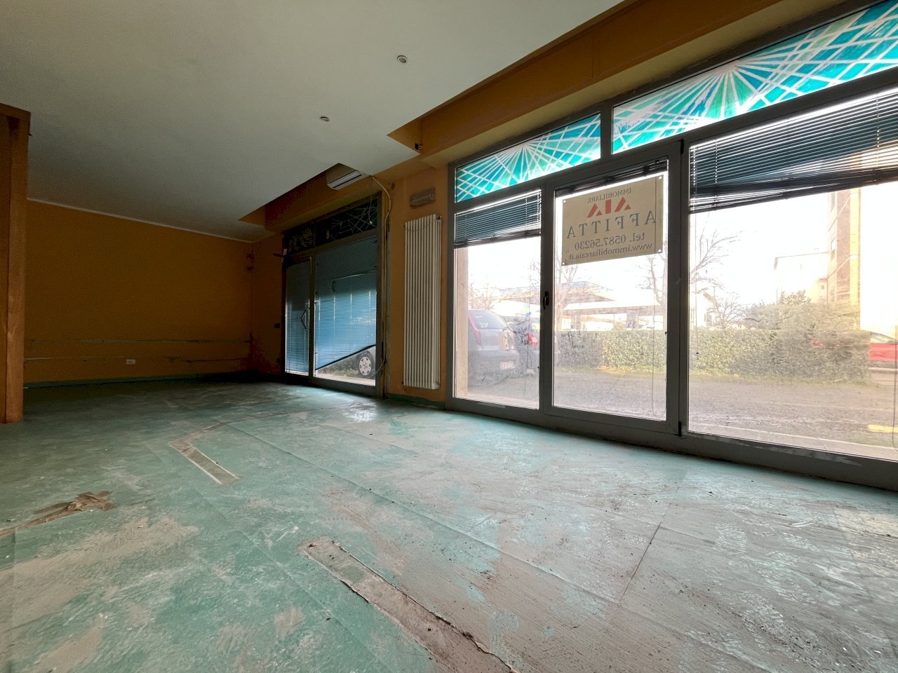 Interni - Locale Commerciale Via Roma, Pontedera - foto 2