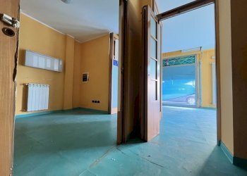 Interni - Commercial Premises Via Roma, Pontedera - photo 5