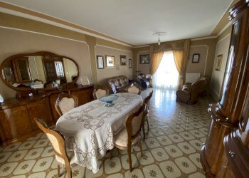 IMG_1392.jpg - Quadrilocale Via Vecchia Sammichele 15, Casamassima - foto 2