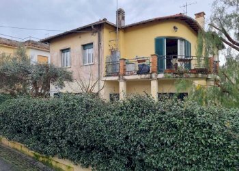 PHOTO-2026-02-11-09-57-30.jpg - Appartamento via ungheria, Grottaferrata - foto 2